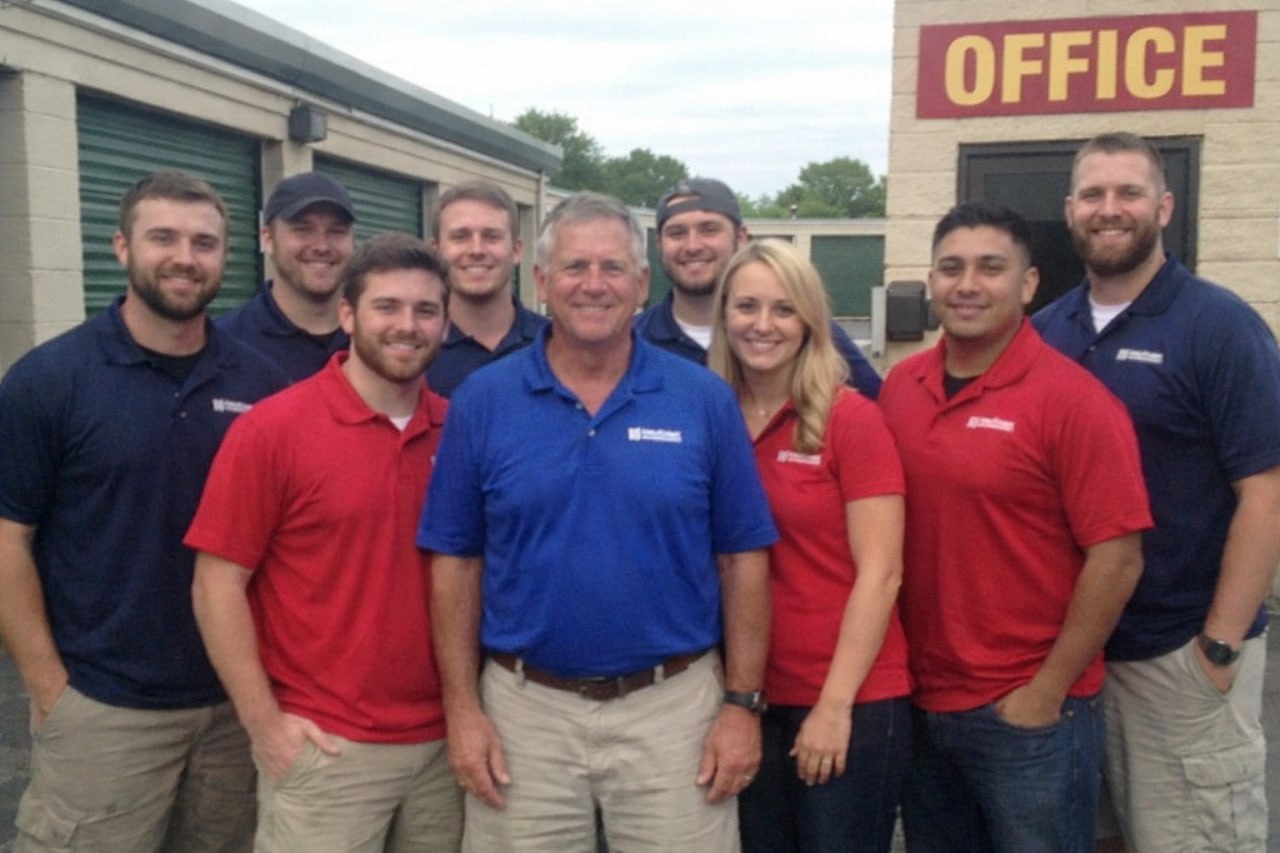 Water damage restoration professionals in Pico Rivera, CA