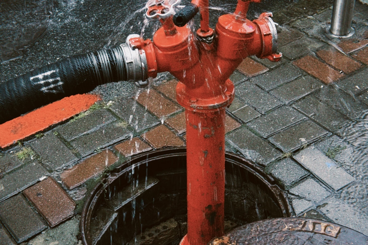 Commercial water damage restoration in Pico Rivera